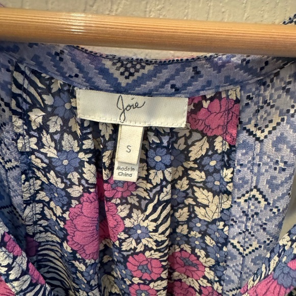 Joie silky top size small - Picture 2 of 4